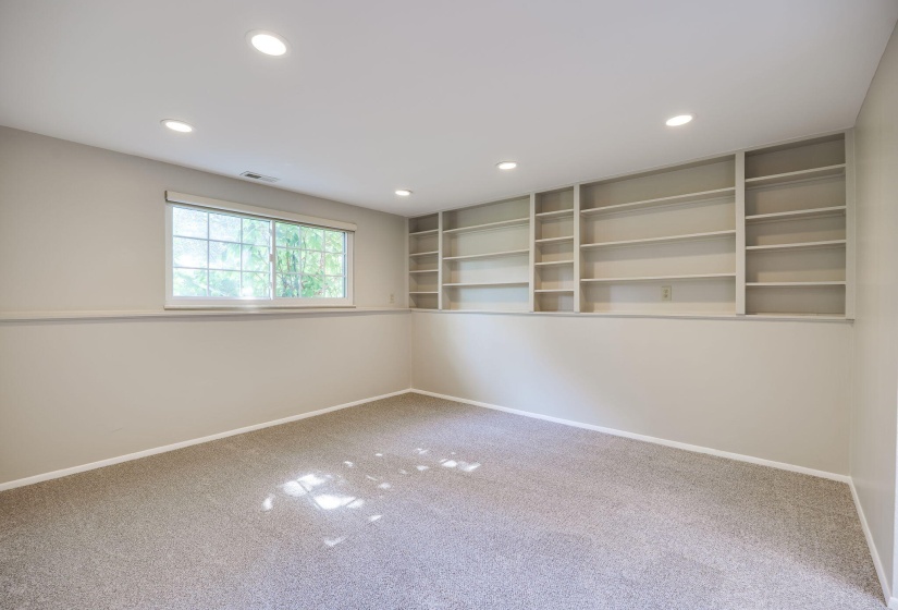38-web-or-mls-1919-willowgreen-dr