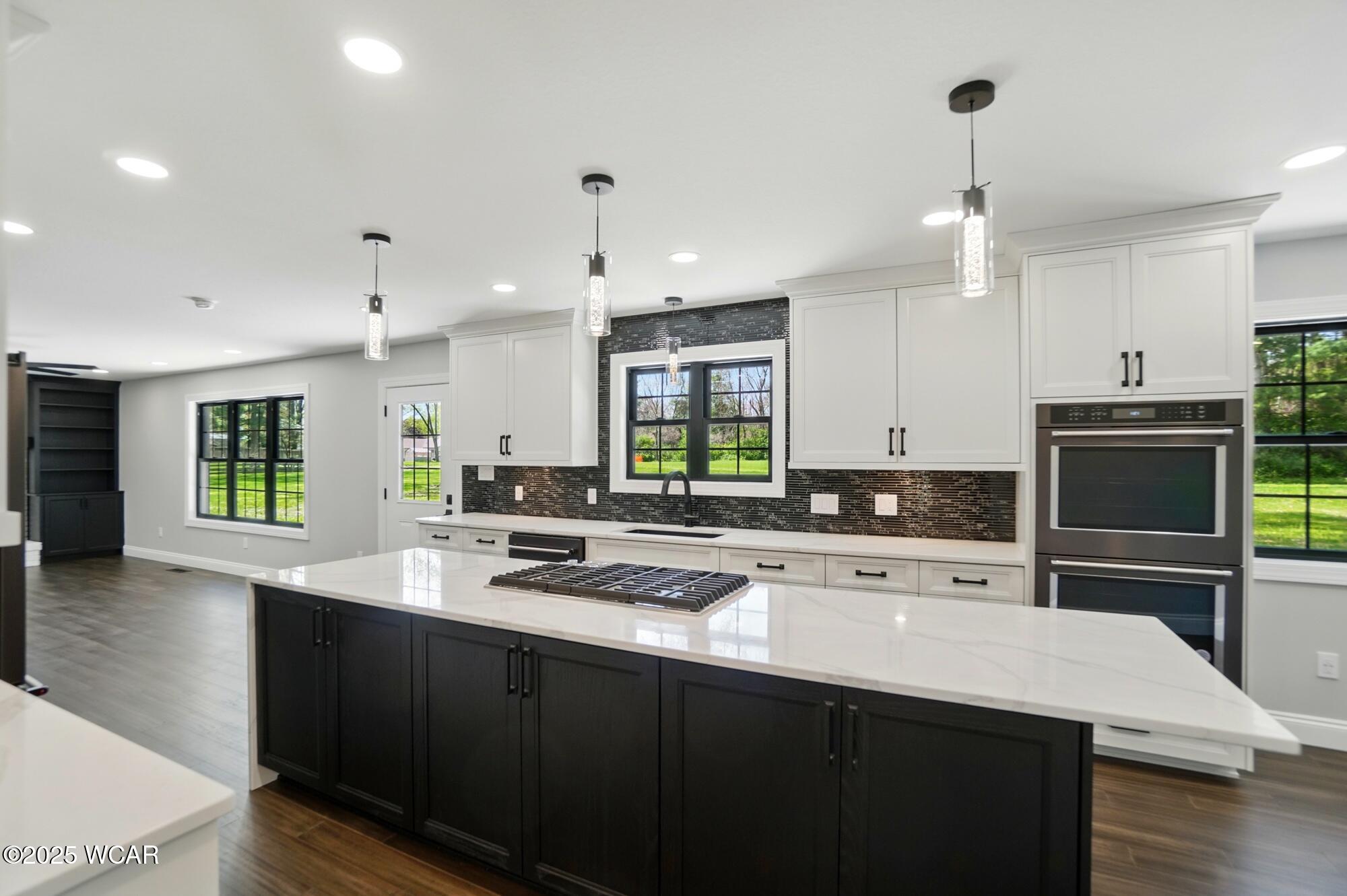 1652 Oak Woods Drive, Lima, Ohio