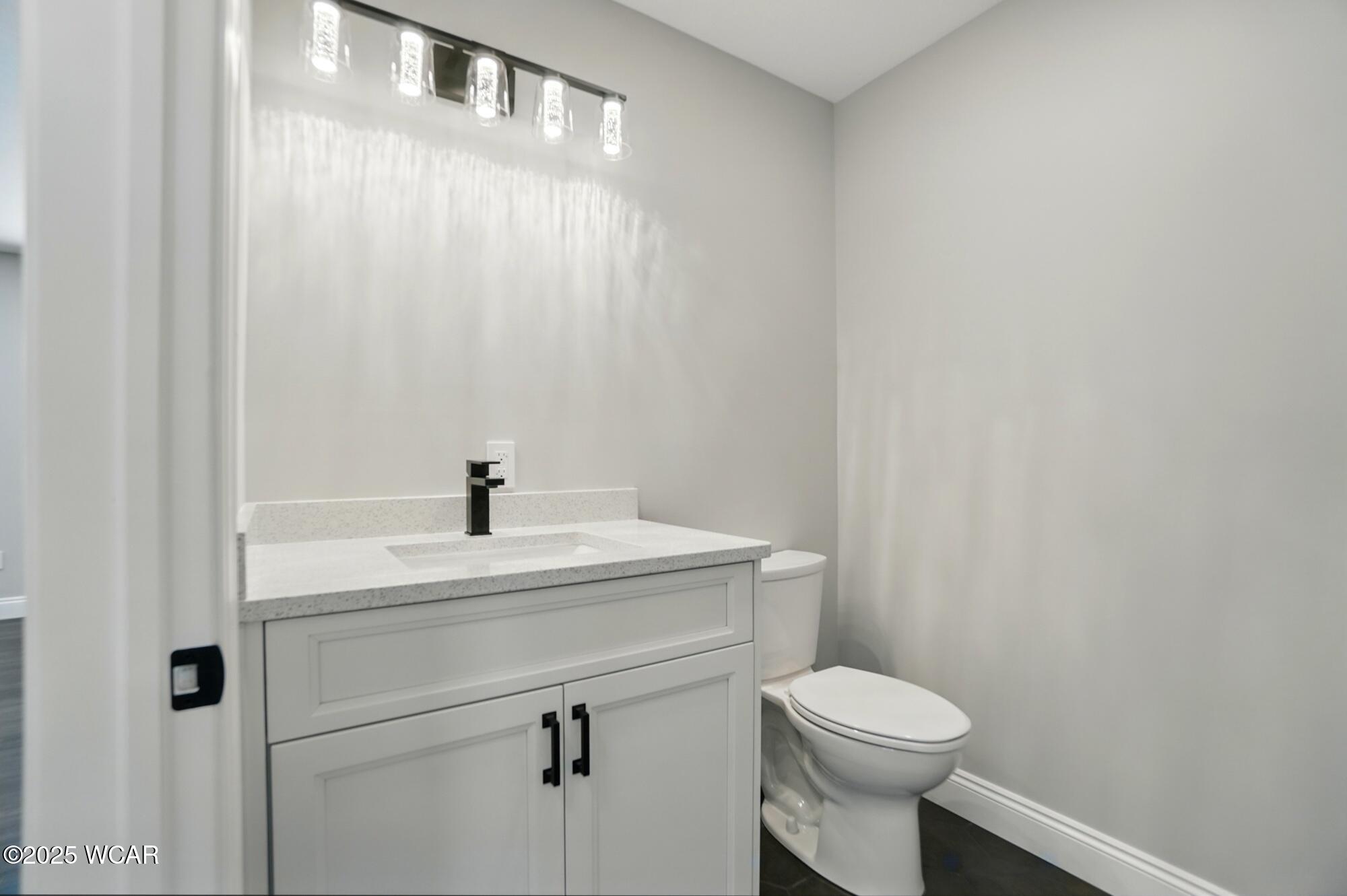 1652 Oak Woods Drive, Lima, Ohio