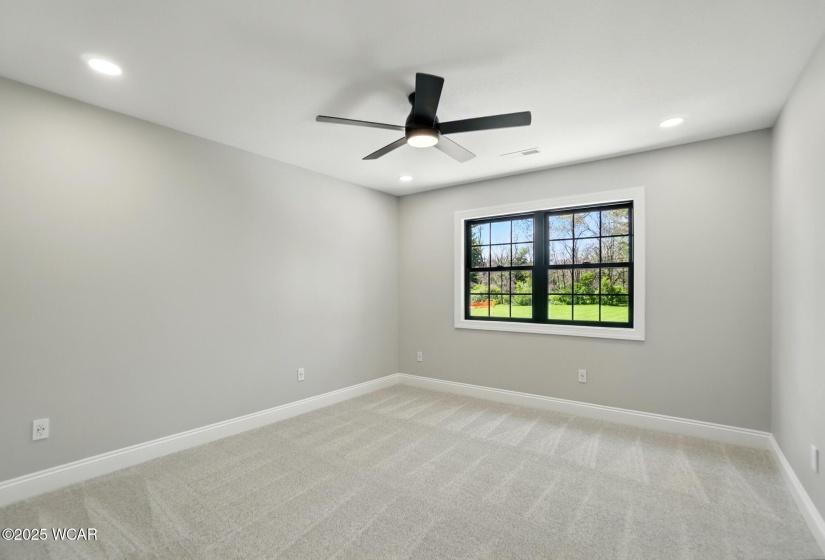 1652 Oak Woods Drive, Lima, Ohio, 5 Bedrooms Bedrooms, ,3 BathroomsBathrooms,Residential,For Sale,Oak Woods,306928