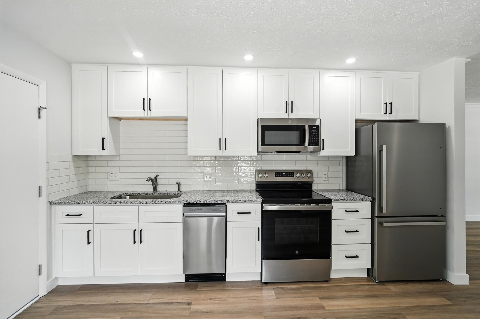 2100 Manhattan Boulevard, Springfield, Ohio 45504