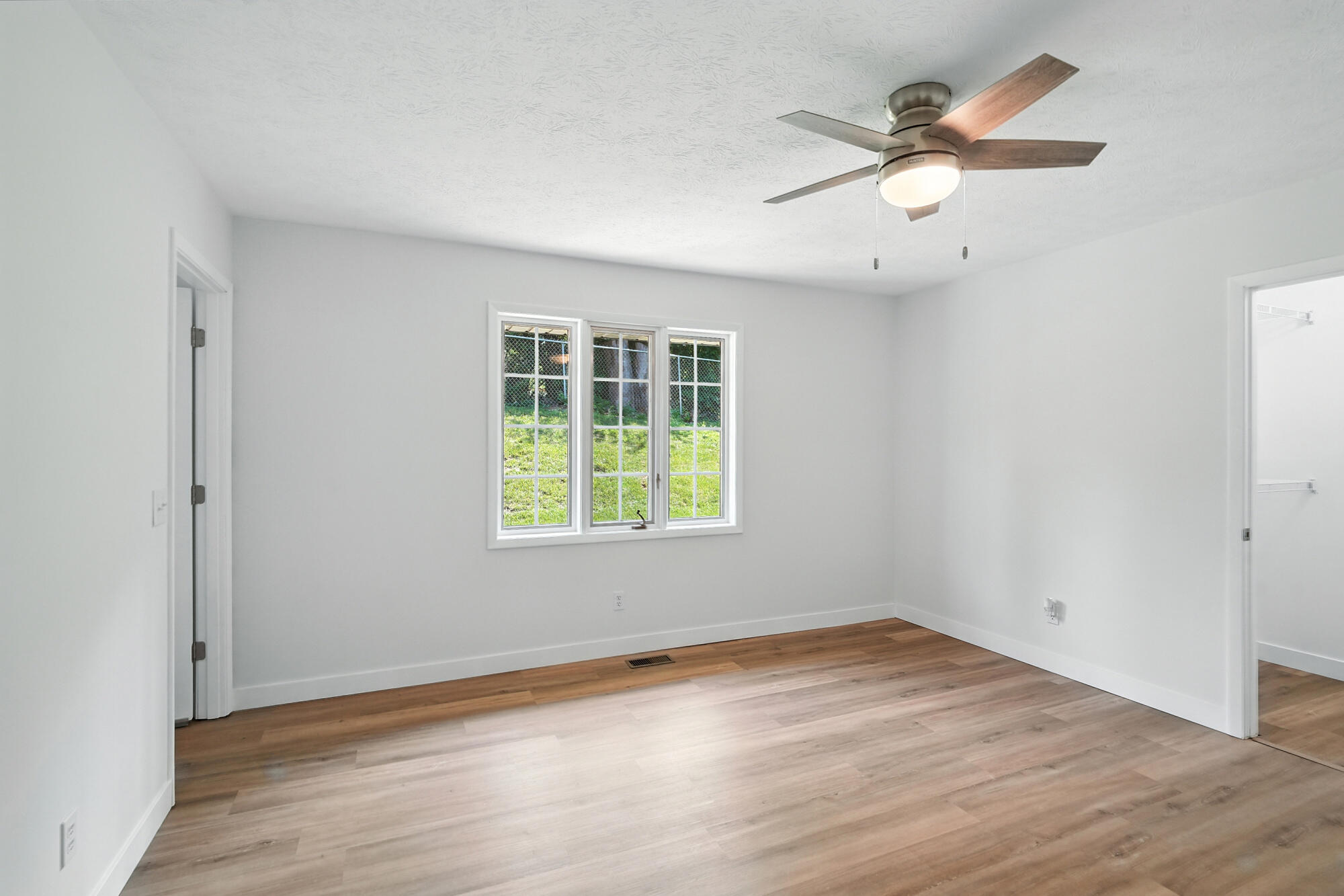 2100 Manhattan Boulevard, Springfield, Ohio 45504