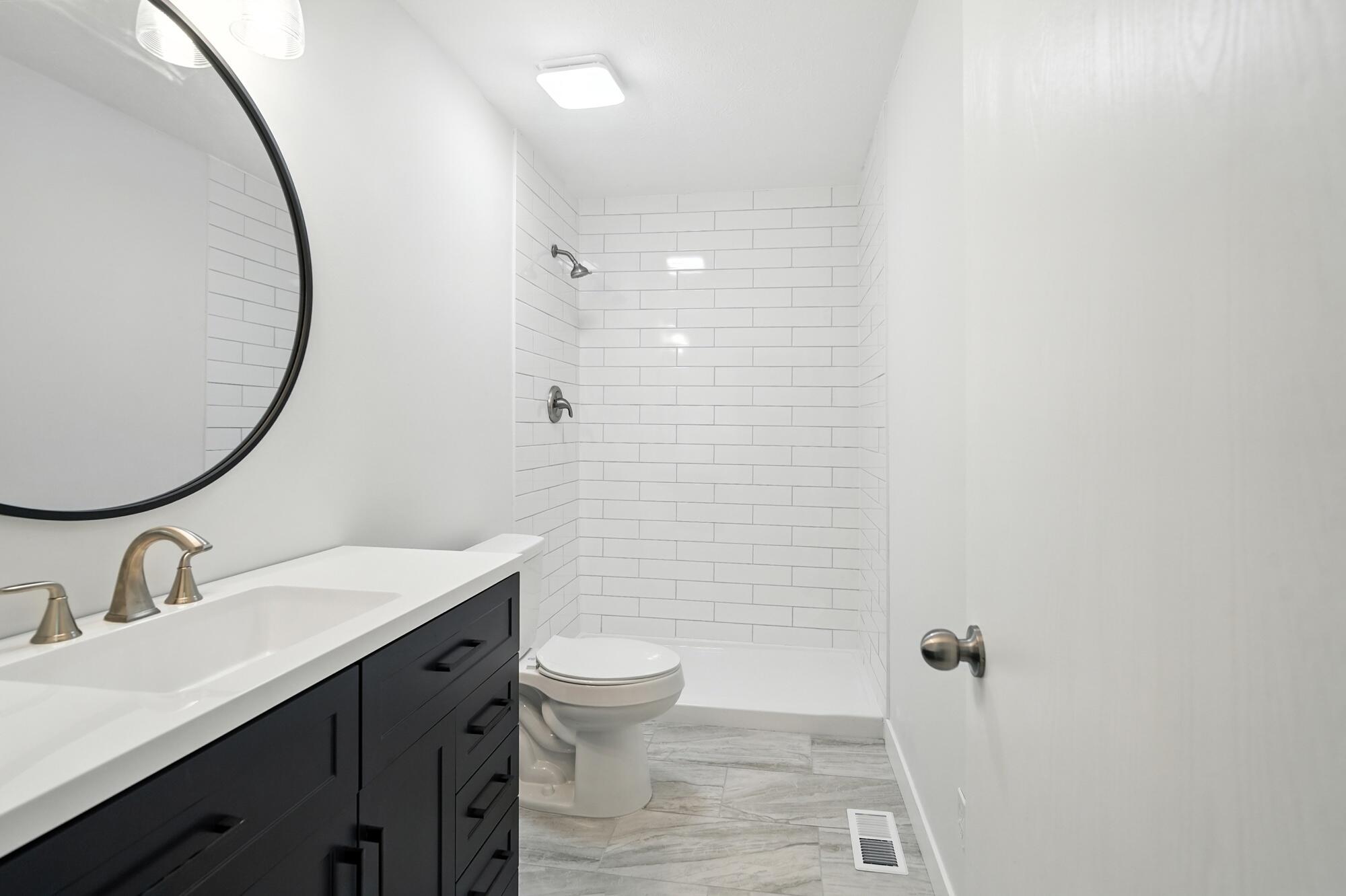 2100 Manhattan Boulevard, Springfield, Ohio 45504