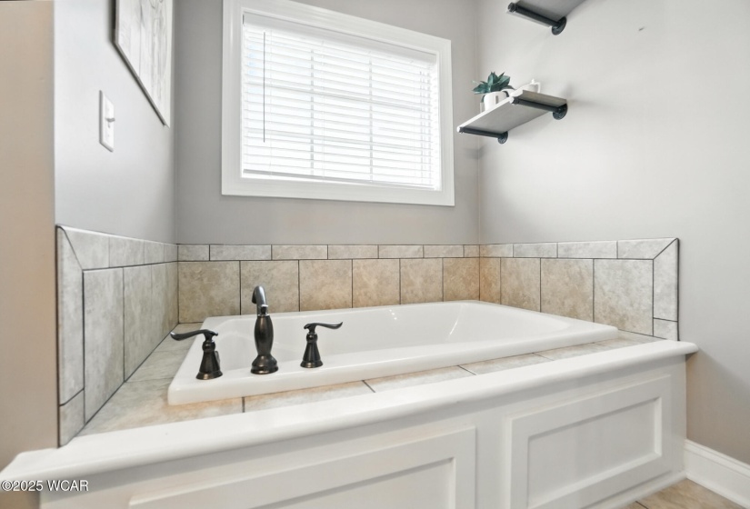 5566 Osman Road, Lima, Ohio, 3 Bedrooms Bedrooms, ,2 BathroomsBathrooms,Residential,For Sale,Osman,307958