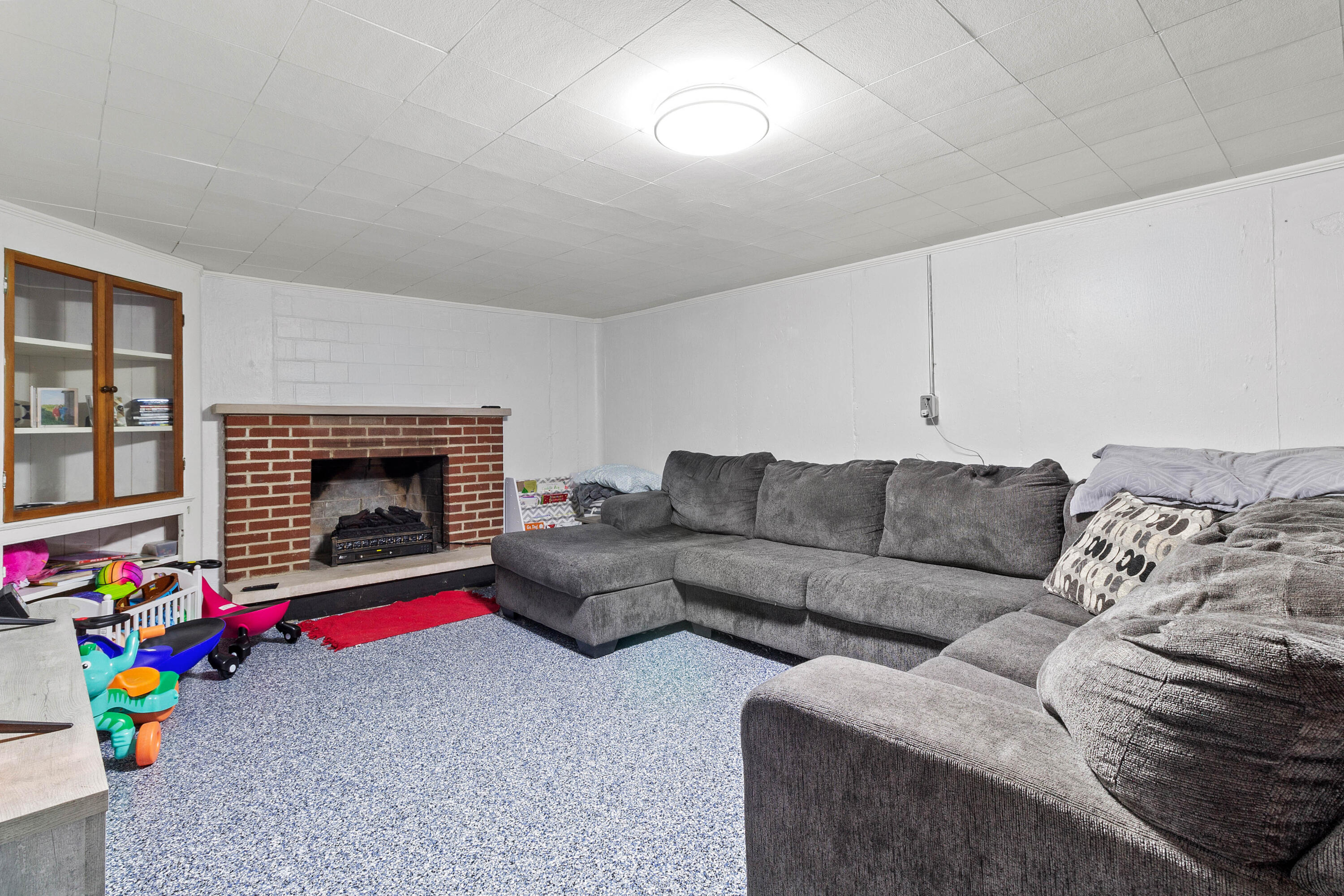 1285 North, Troy, Ohio 45373