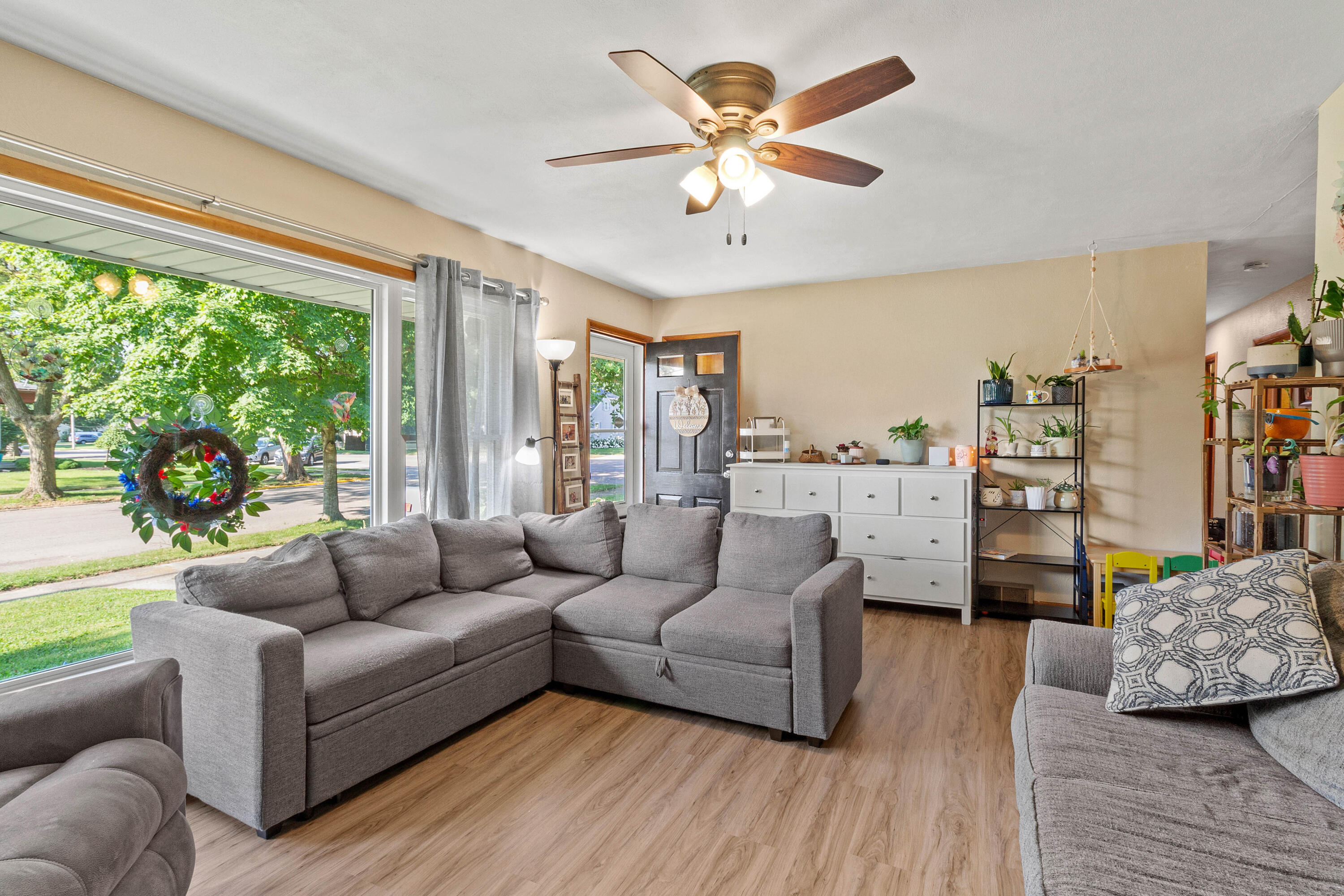 1285 North, Troy, Ohio 45373