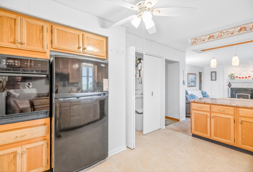 1160 Stephens, Sidney-14