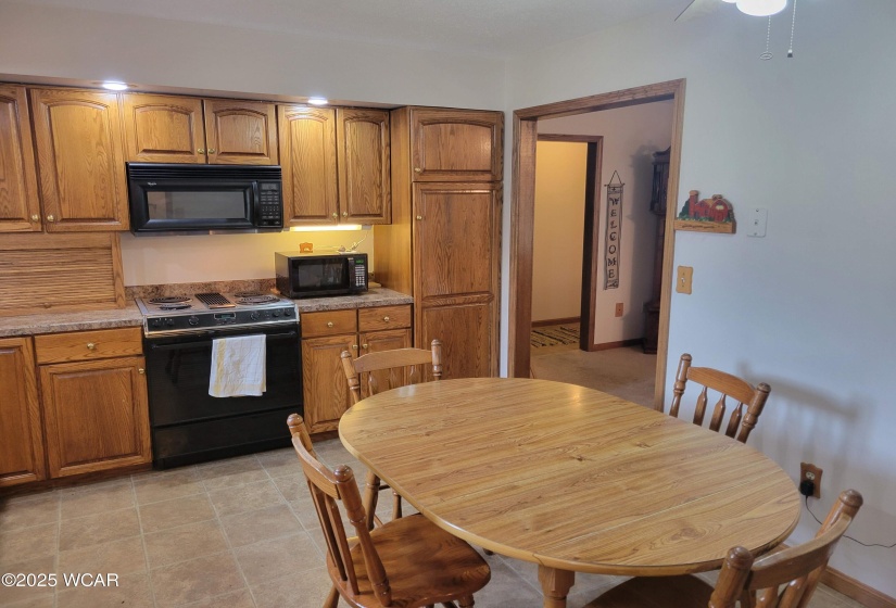 20359 Township Road 140, Kenton, Ohio, 3 Bedrooms Bedrooms, ,2 BathroomsBathrooms,Residential,For Sale,Township Road 140,307646