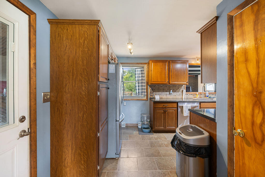 4825 Chippendale Drive, Springfield, Ohio 45503