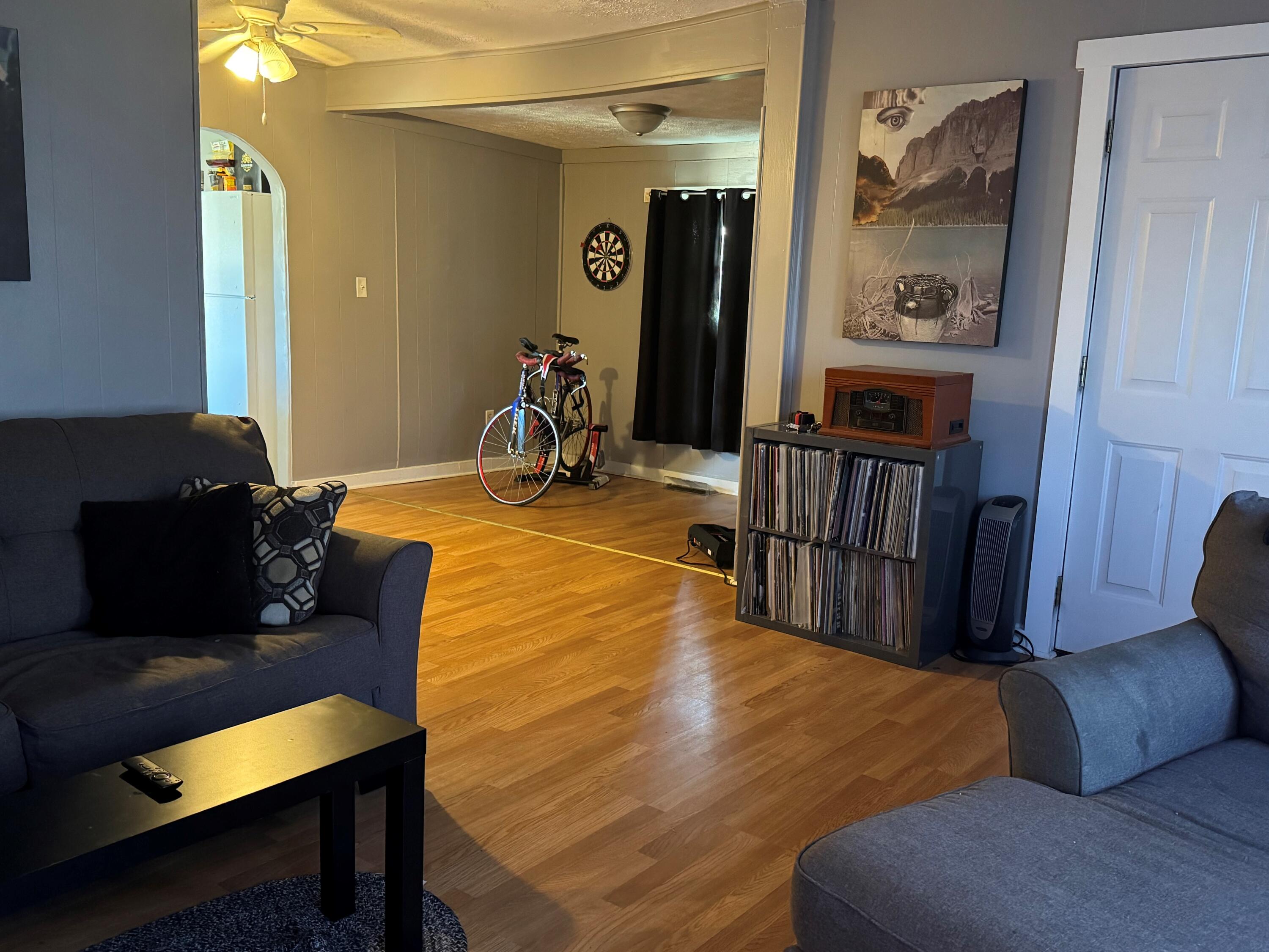 916 Main Street, Englewood, Ohio 45322