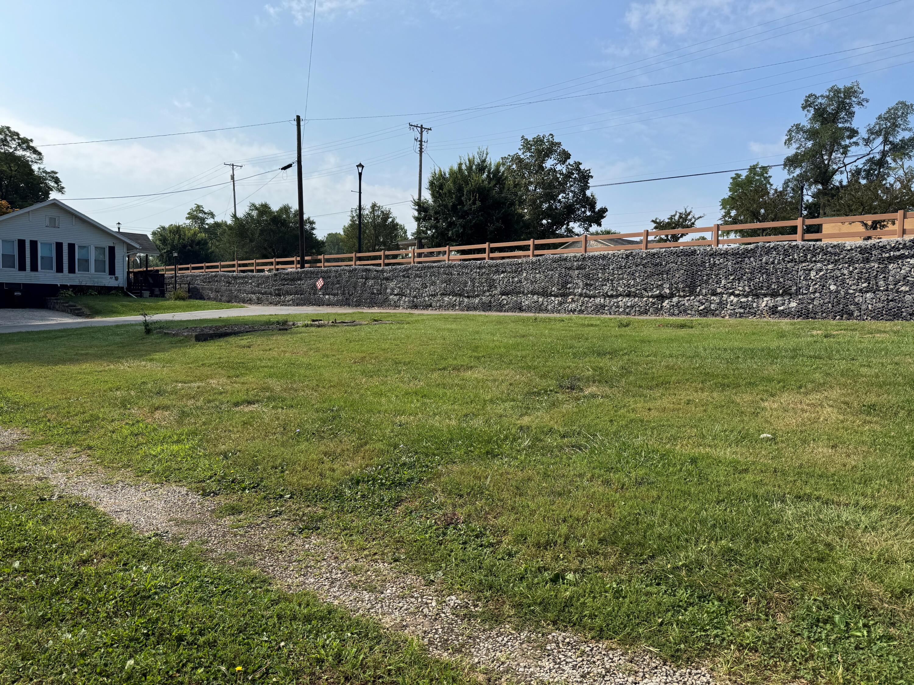 916 Main Street, Englewood, Ohio 45322