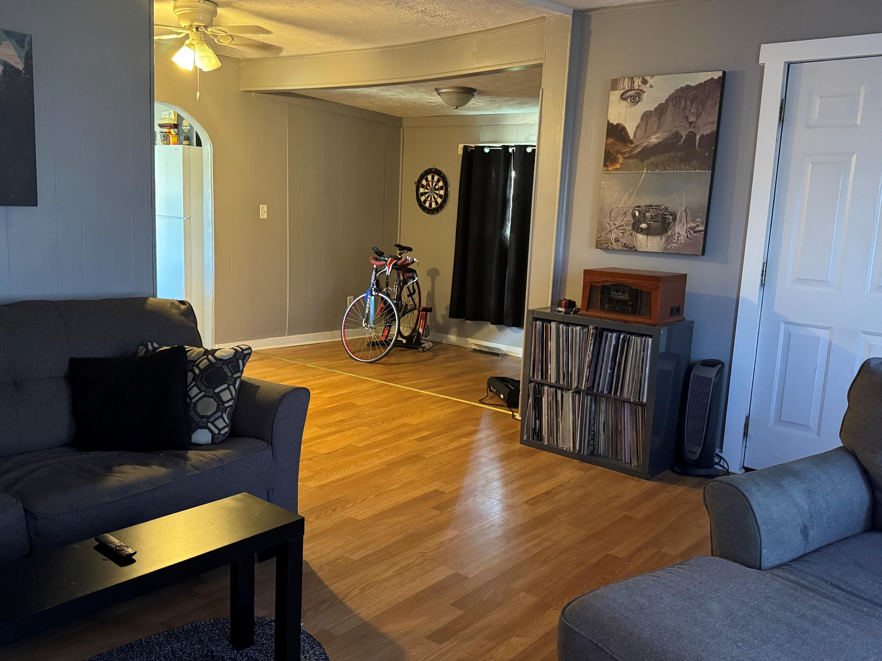 916 Main Street, Englewood, Ohio 45322