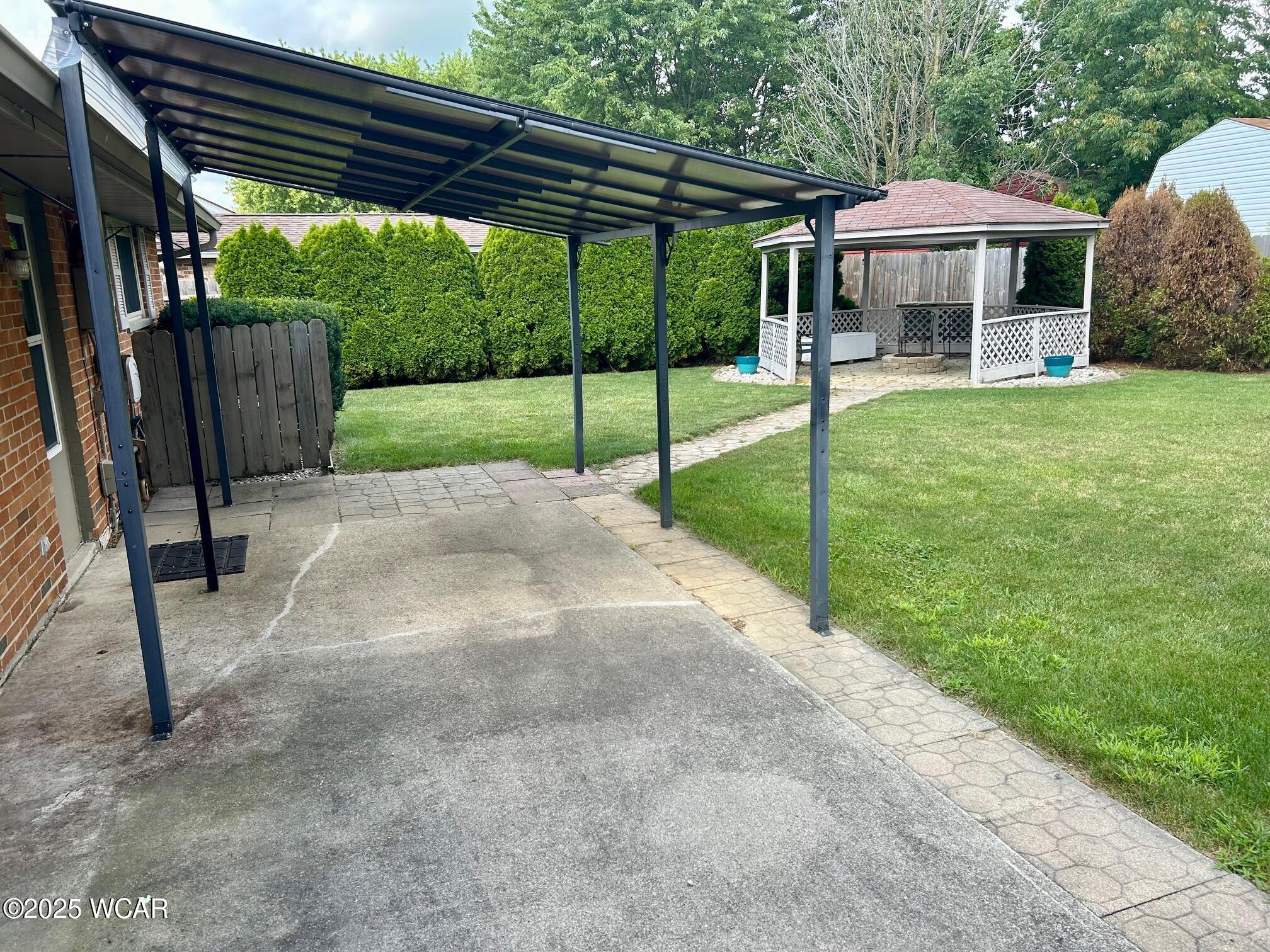 818 Primrose Drive, Wapakoneta, Ohio