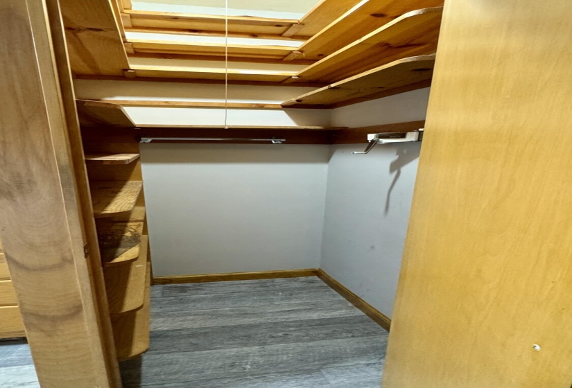Kitchen pantry