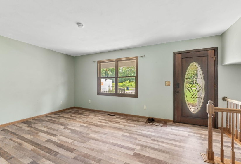 517 Patterson St (Interior)-2