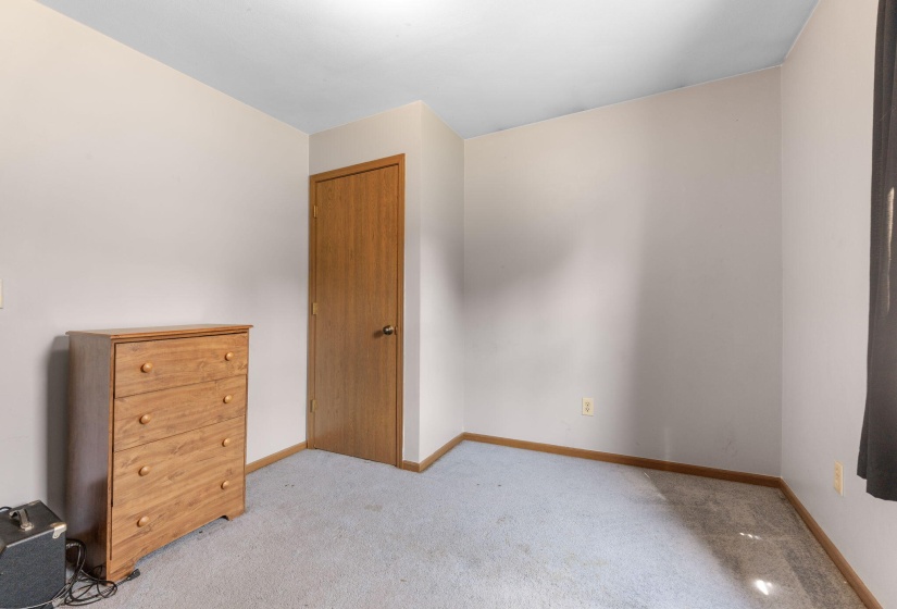 517 Patterson St (Interior)-24