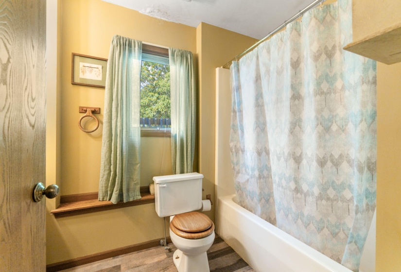 517 Patterson St (Interior)-41