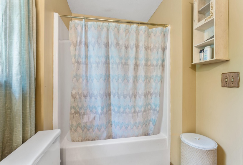 517 Patterson St (Interior)-42