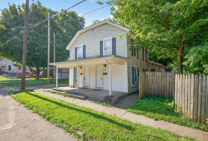 215 Pindar, Urbana-3