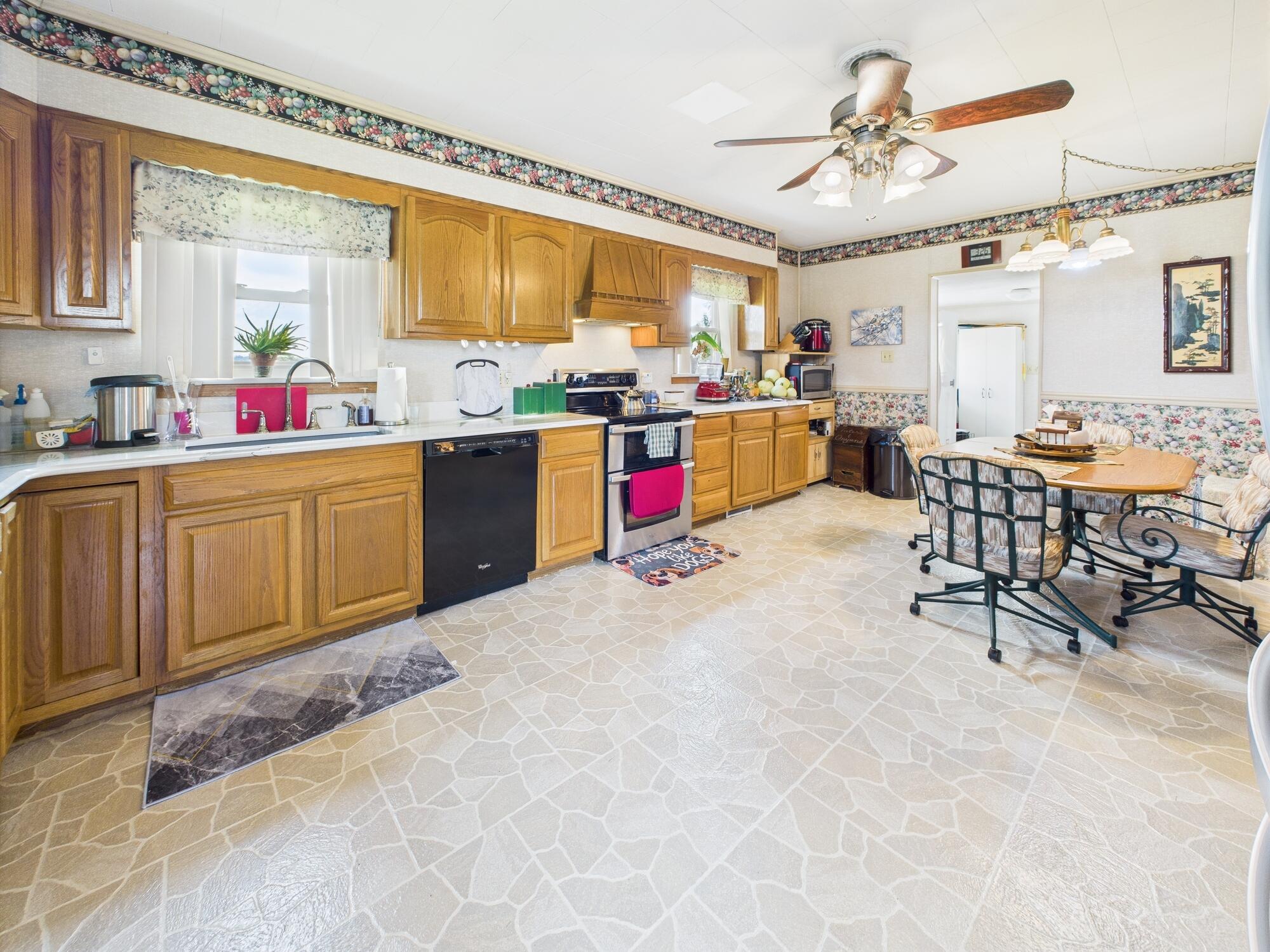 6315 Oliver Road, Greenville, Ohio 45331