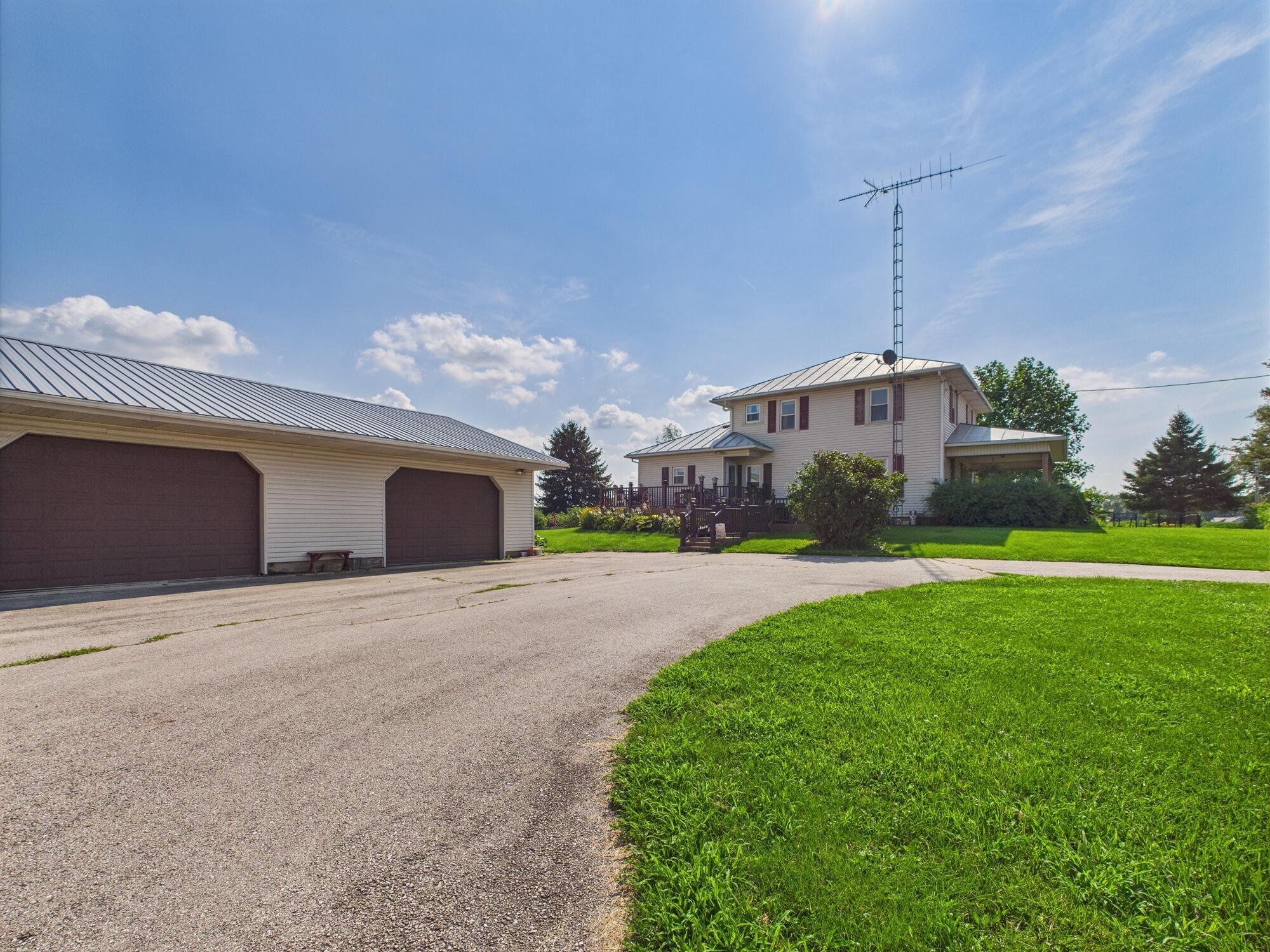 6315 Oliver Road, Greenville, Ohio 45331
