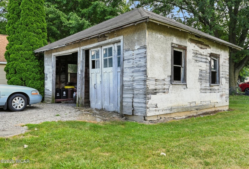 706 Woodland Avenue, Van Wert, Ohio, 2 Bedrooms Bedrooms, ,1 BathroomBathrooms,Residential,For Sale,Woodland,307972