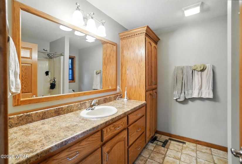 24 Kyle Drive, Wapakoneta, Ohio, 3 Bedrooms Bedrooms, ,2 BathroomsBathrooms,Residential,For Sale,Kyle,307562