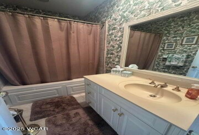 6764 Silver Lakes Drive Drive, Celina, Ohio, 4 Bedrooms Bedrooms, ,2 BathroomsBathrooms,Residential,For Sale,Silver Lakes Drive,307974