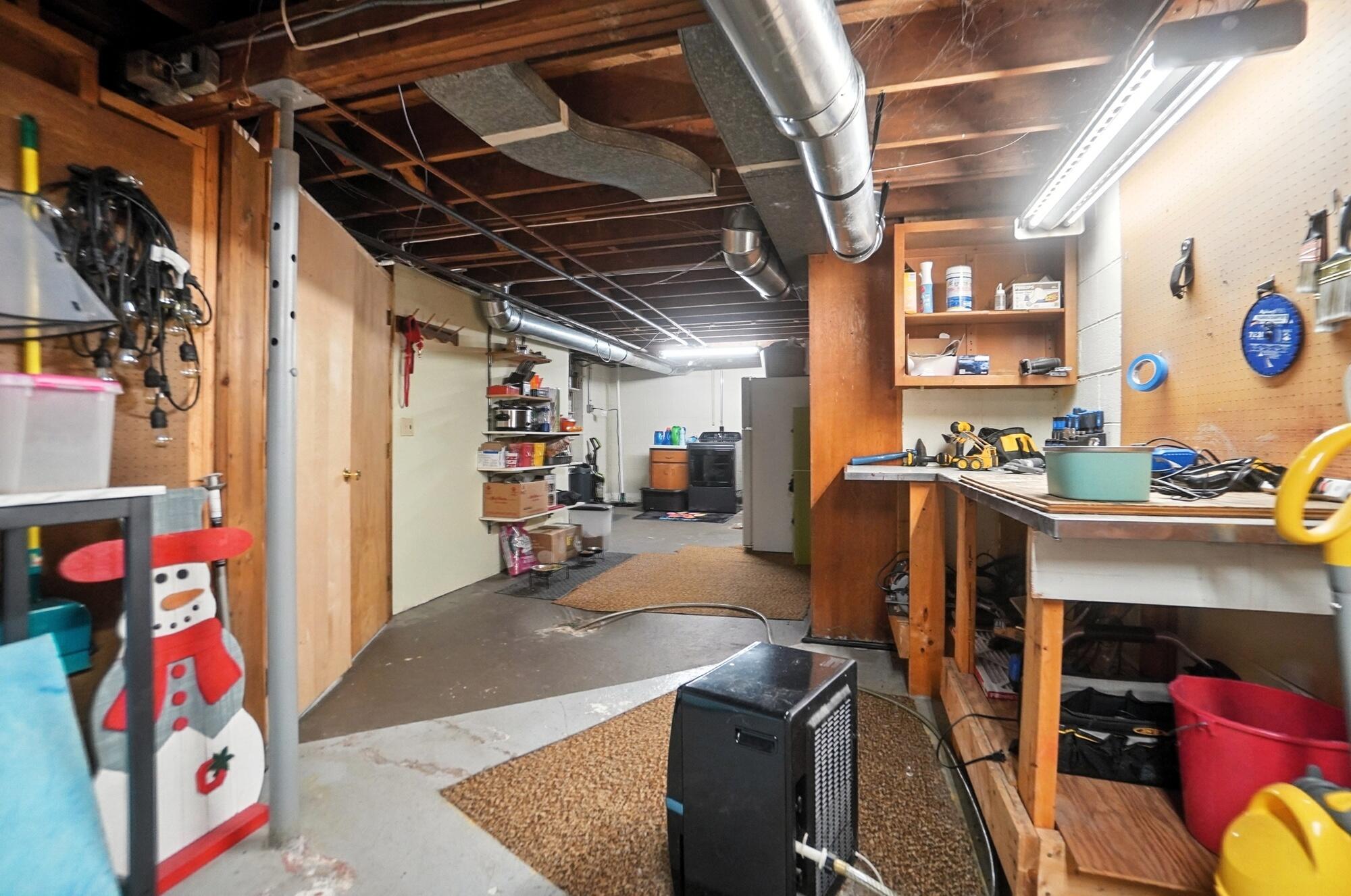 232 Ardmore Road, Springfield, Ohio 45504