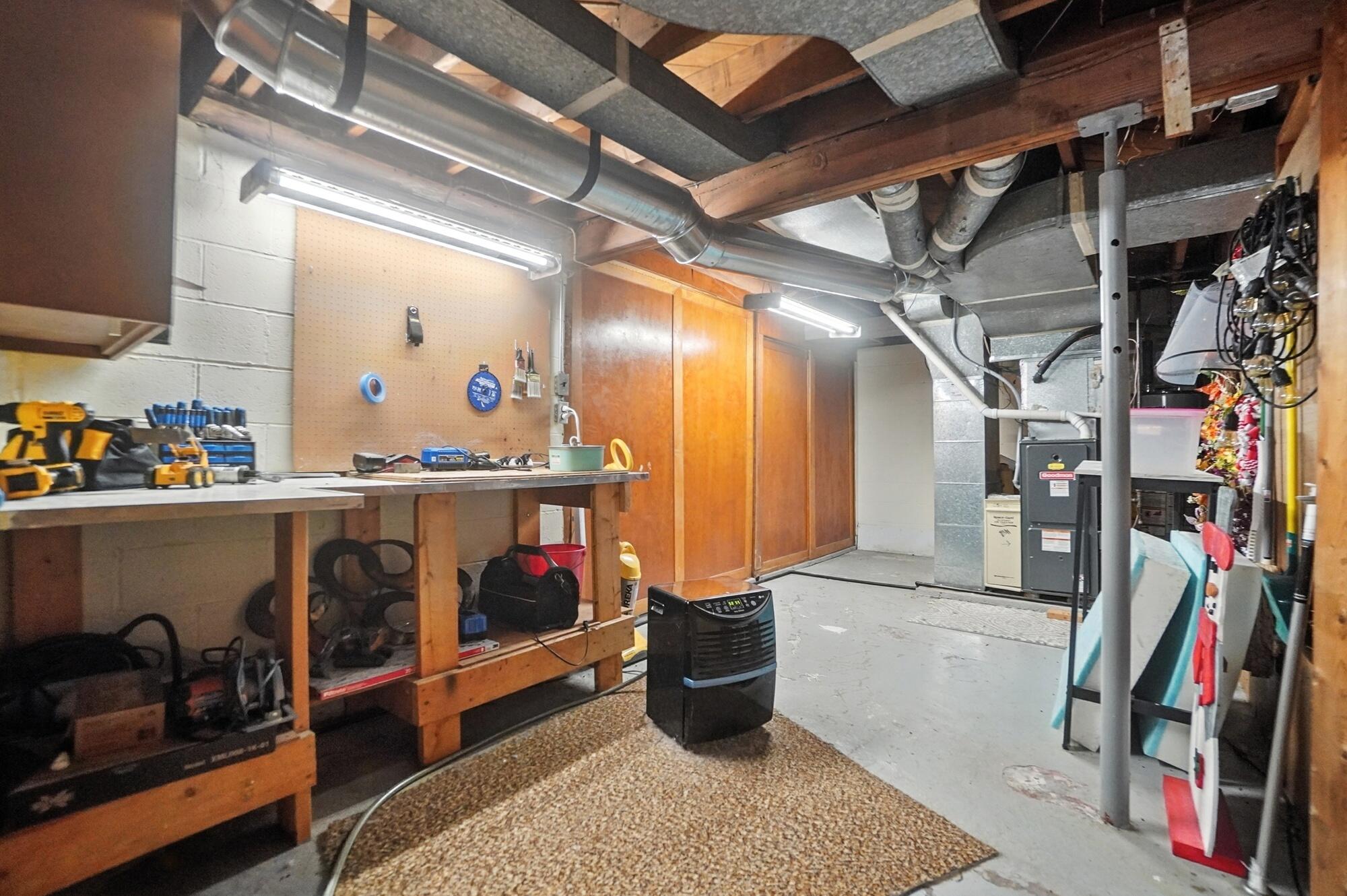 232 Ardmore Road, Springfield, Ohio 45504