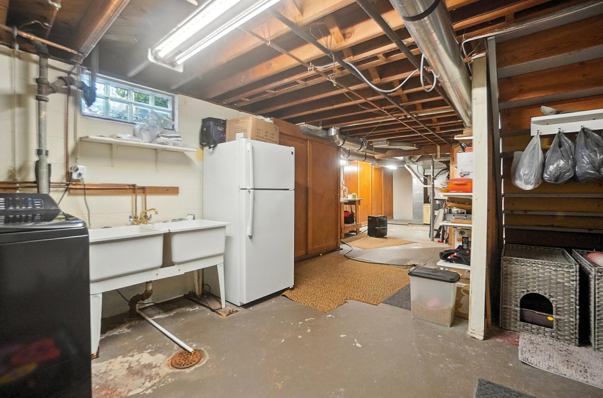 232 Ardmore Road, Springfield, Ohio 45504