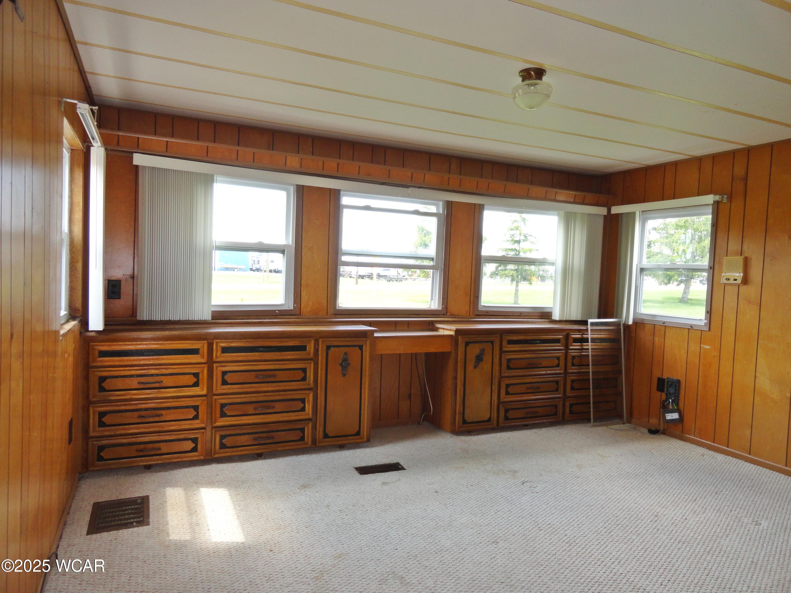 12007 Holly Drive, Lakeview, Ohio