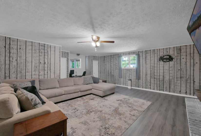 23-web-or-mls-2598-township-rd-182