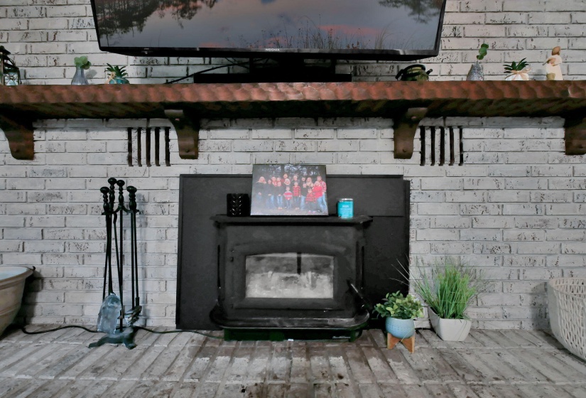 25-web-or-mls-2598-township-rd-182