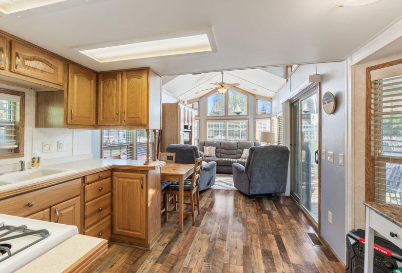 11377 Township Road 266 (Interior)-12