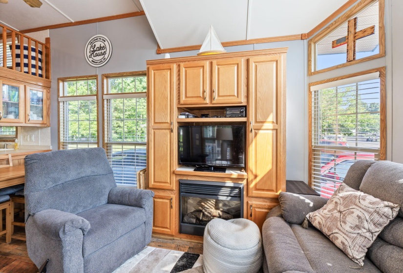 11377 Township Road 266 (Interior)-5