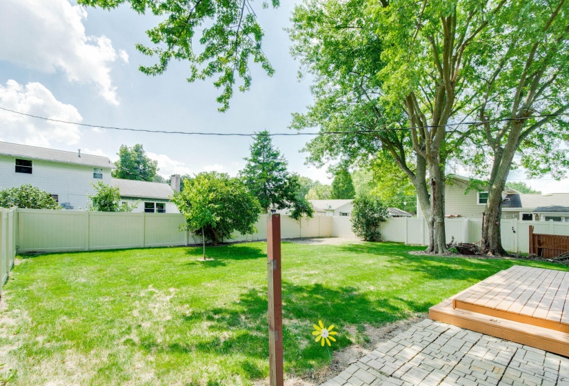 26-web-or-mls-2025 08 14 - 837LindenAve-