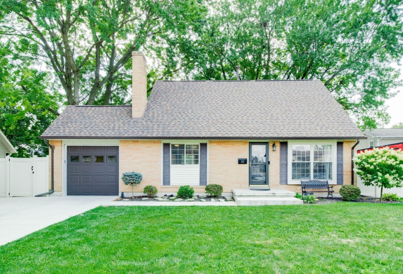 2-web-or-mls-2025 08 14 - 837LindenAve-C