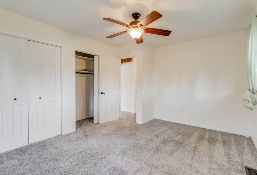 8-web-or-mls-2025 08 14 - 837LindenAve-C