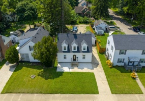 231 Parkwood Avenue, Springfield, Ohio 45506, 4 Bedrooms Bedrooms, ,1 BathroomBathrooms,Residential,For Sale,Parkwood,1040758