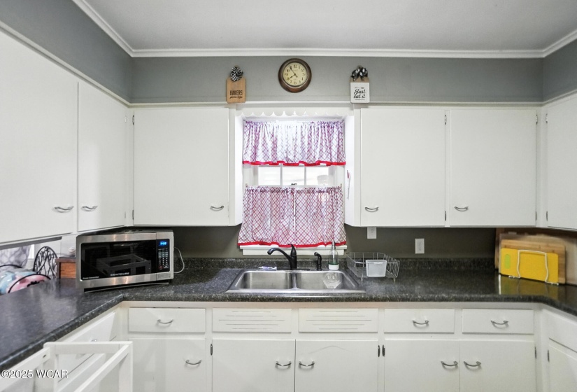 1840 Sara Lee Avenue, Lima, Ohio, 2 Bedrooms Bedrooms, ,1 BathroomBathrooms,Residential,For Sale,Sara Lee,307945
