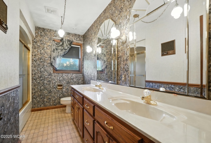 14162 Overholt Road, Van Wert, Ohio, 4 Bedrooms Bedrooms, ,3 BathroomsBathrooms,Residential,For Sale,Overholt,307998