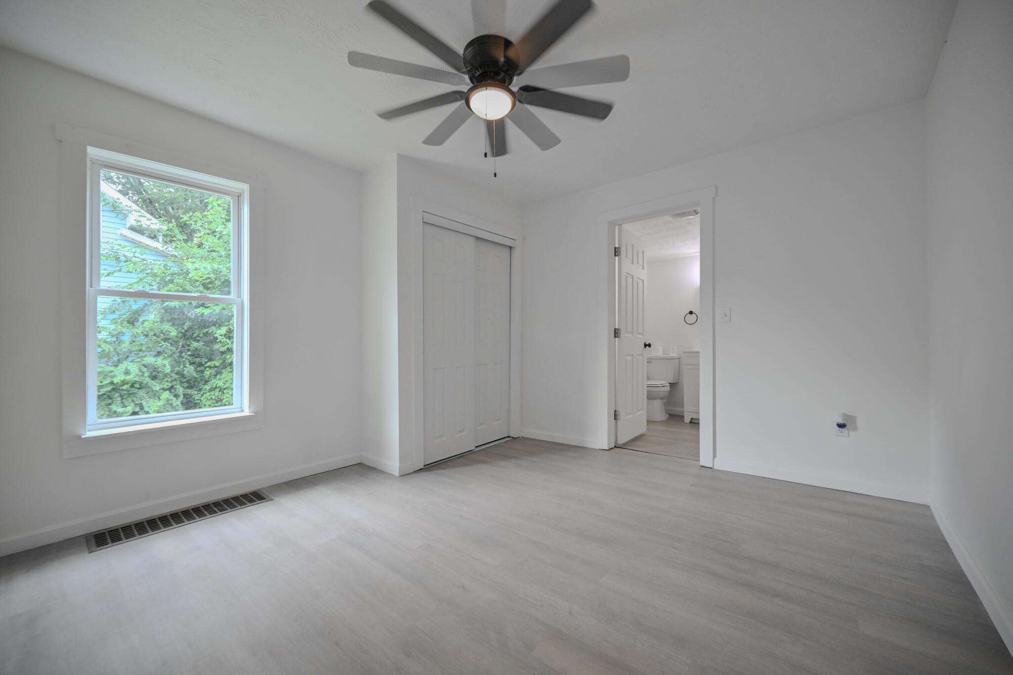 2020 Woodside Avenue, Springfield, Ohio 45503