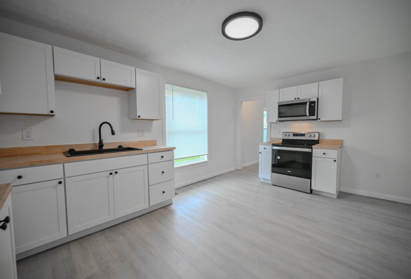 20250818-2020 Woodside-19