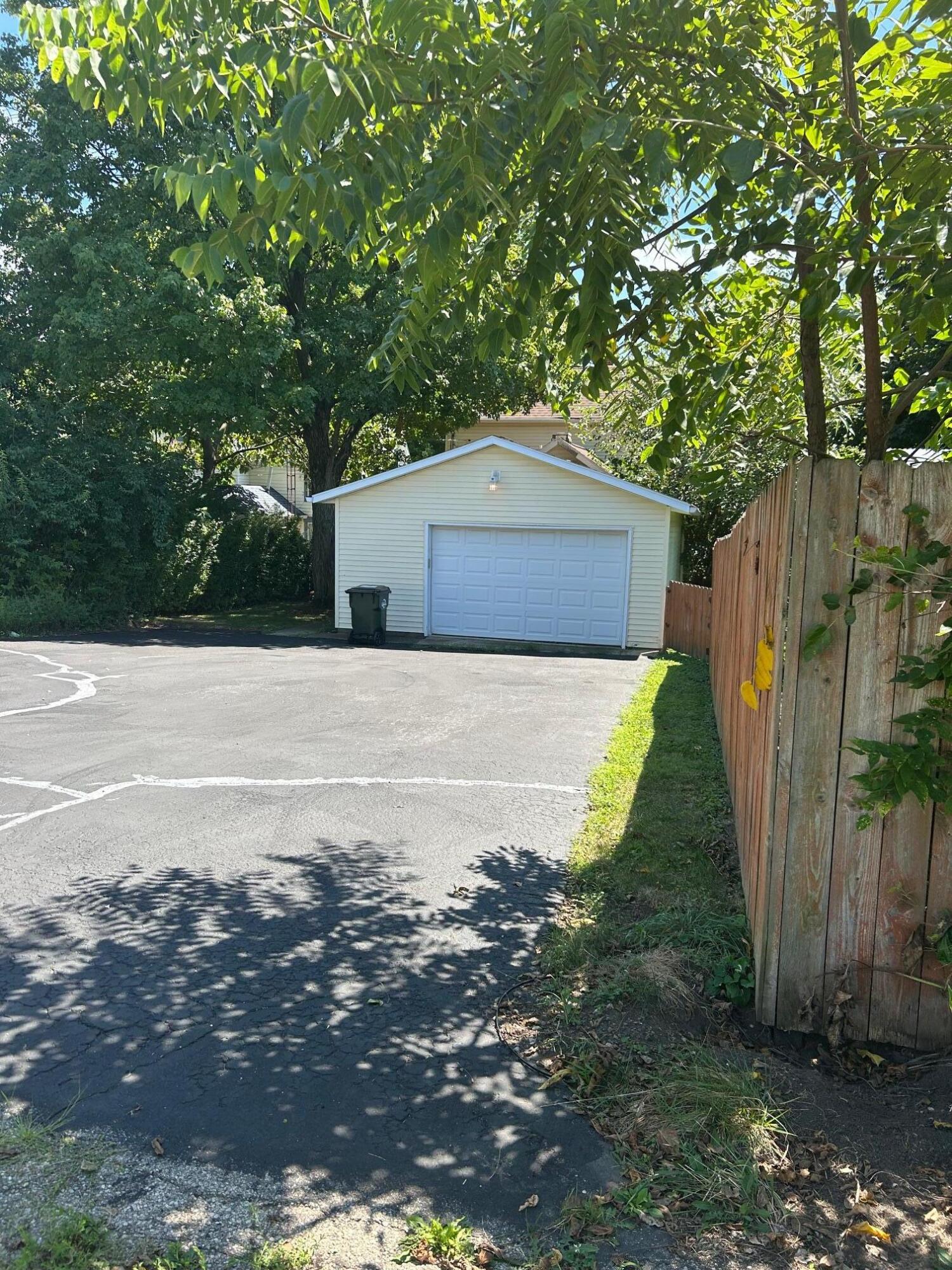 234 Laurel Oak, Urbana, Ohio 43078