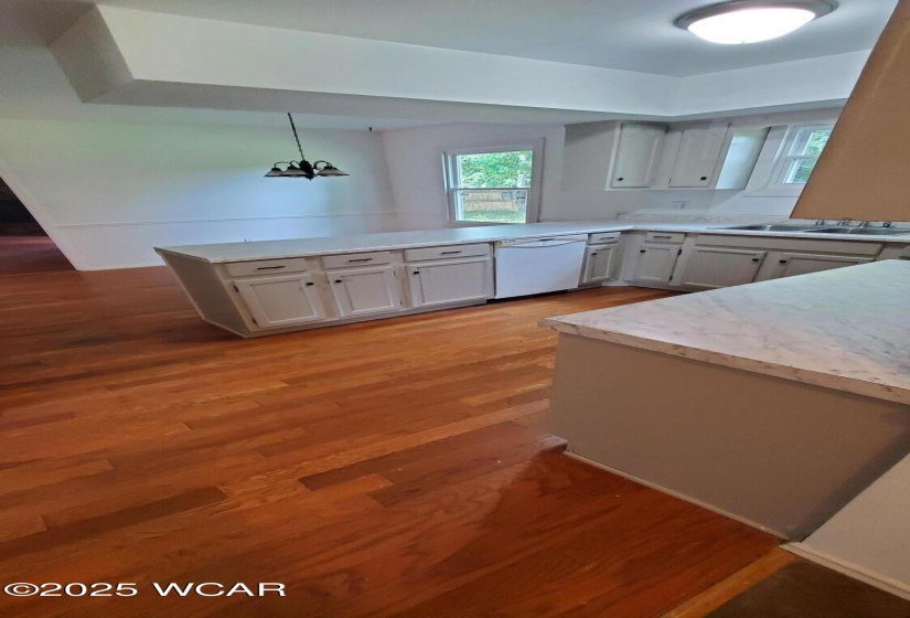 1097 Esther Boulevard, Lima, Ohio, 4 Bedrooms Bedrooms, ,3 BathroomsBathrooms,Residential,For Sale,Esther,308003