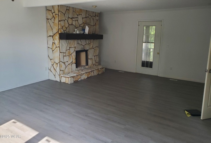 1097 Esther Boulevard, Lima, Ohio, 4 Bedrooms Bedrooms, ,3 BathroomsBathrooms,Residential,For Sale,Esther,308003