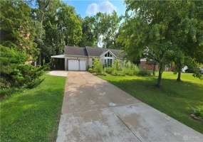 5255 Chapel Lane, Mason, Ohio 45040, 3 Bedrooms Bedrooms, ,3 BathroomsBathrooms,Residential,For Sale,Chapel,1040765