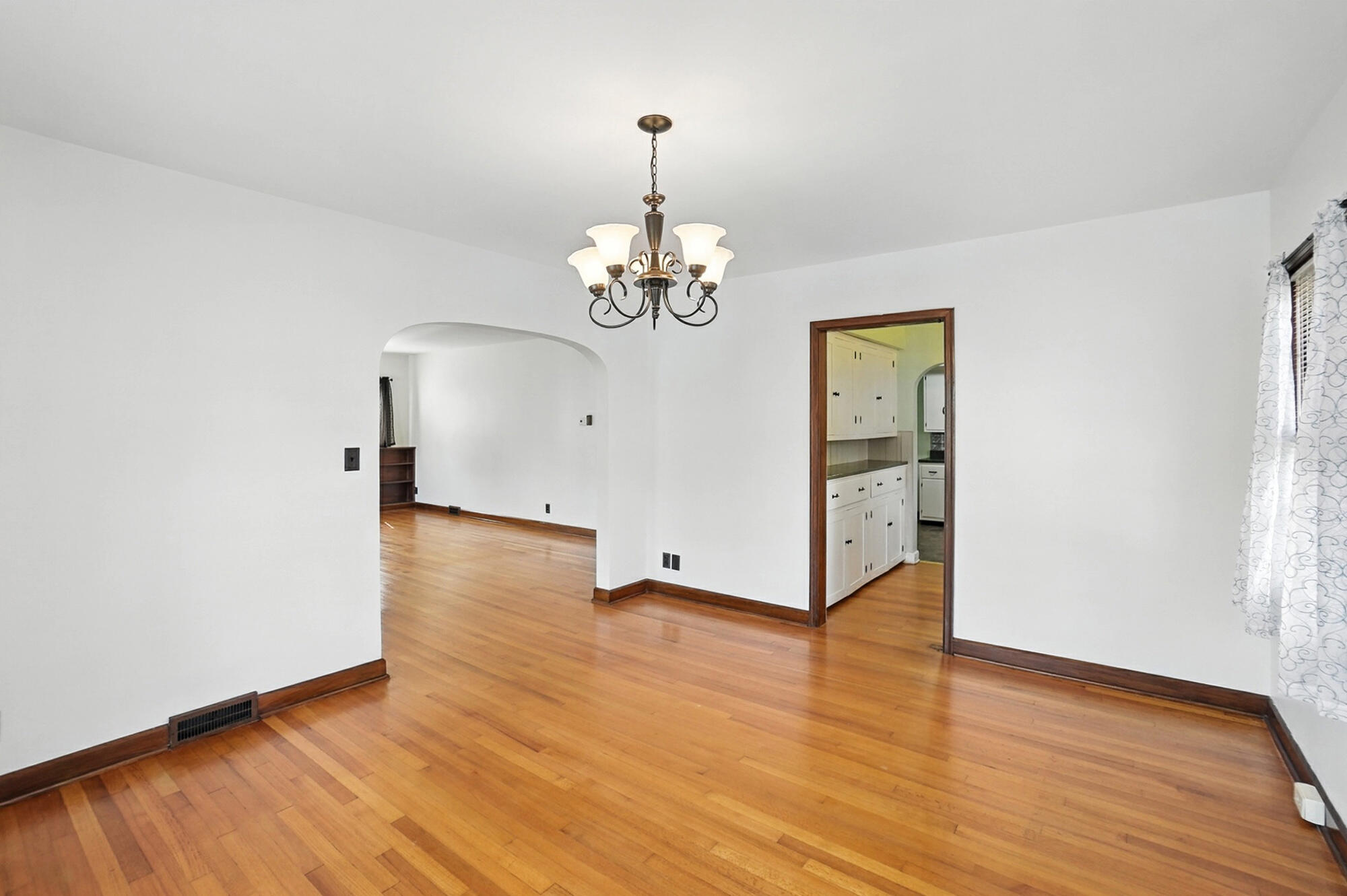 123 3rd Street, Springfield, Ohio 45504