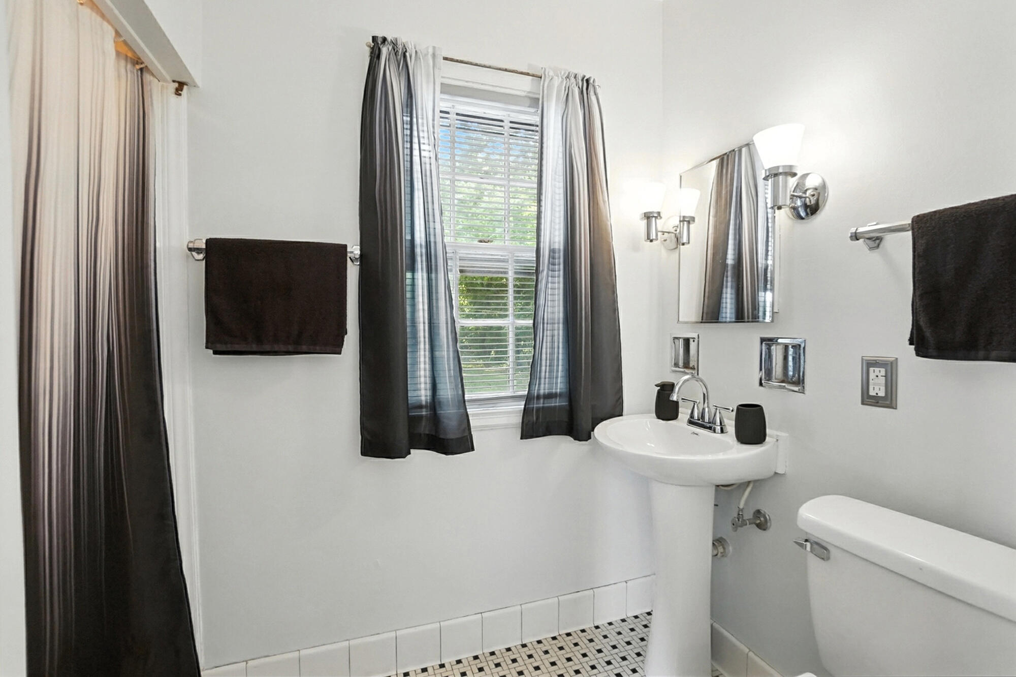 123 3rd Street, Springfield, Ohio 45504